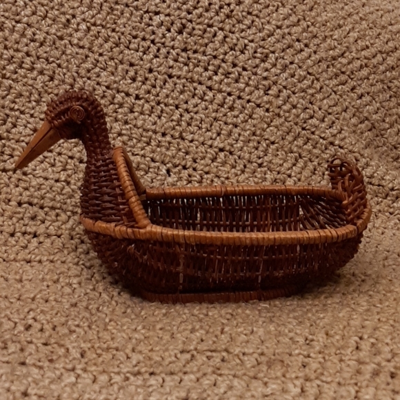 Baskets| Wicker Duck Basket